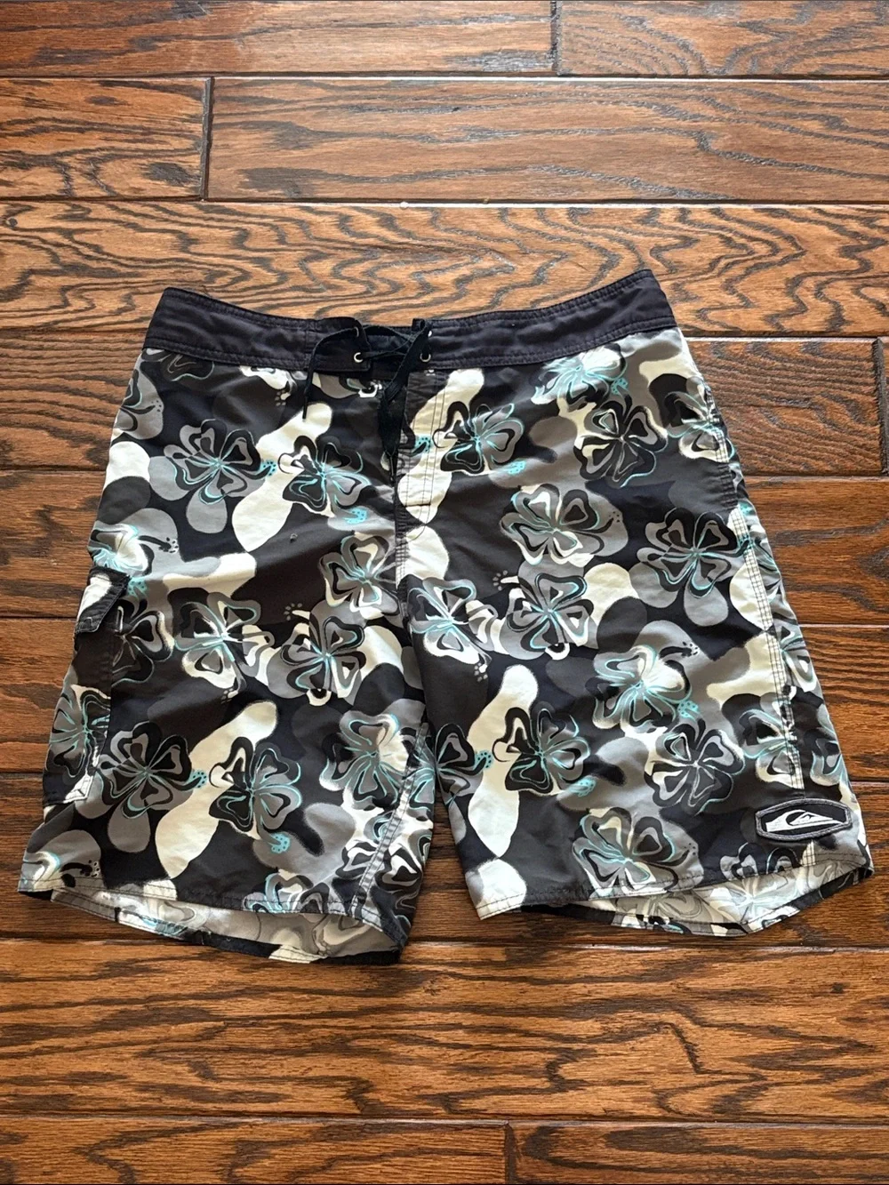 Quiksilver Black Floral-Print Men’s Swim Board Shorts